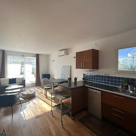 Daire Triplex Refait A Neuf 3 Mns Mer La Ciotat