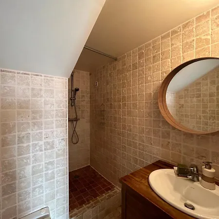 Διαμέρισμα Triplex Refait A Neuf 3 Mns Mer *