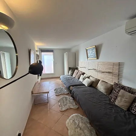 Triplex Refait A Neuf 3 Mns Mer Daire