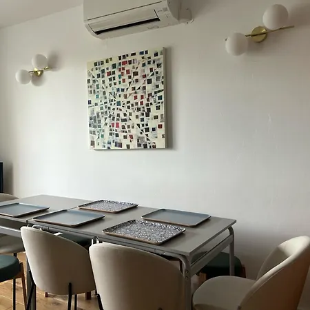 Triplex Refait A Neuf 3 Mns Mer Apartman *